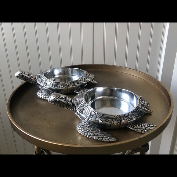 YANKEE CANDLE LARGE SEA TURTLE CANDLE HOLDER. S/2 - Picture 2 of 10